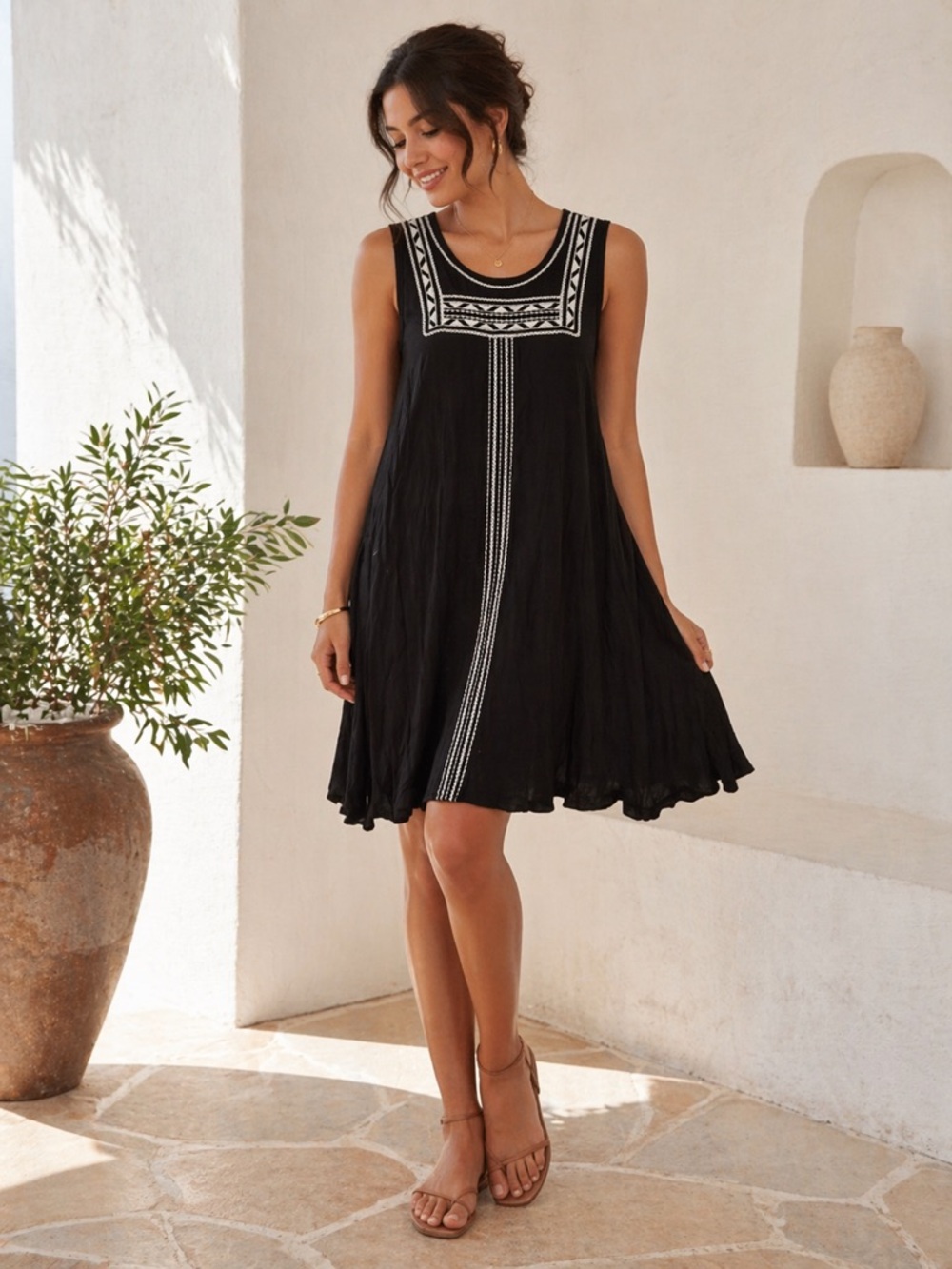 Karen Kane Black Sleeveless Embroidered Swing Dress